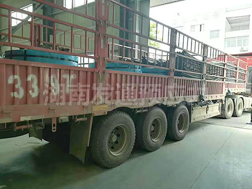 湖南省鐵工建設集團有限公司常寧江河渡改橋