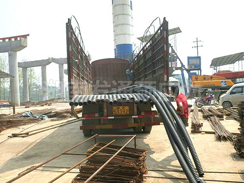 湖南建工集團(tuán)總公司G354冷水江至新化公路建設(shè)項(xiàng)目部