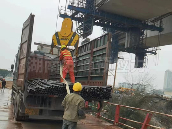 中鐵大橋局集團(tuán)第六工程有限公司（中國(guó)稀金谷永磁電機(jī)產(chǎn)業(yè)園一期汶潭大道和汶潭大橋工程）